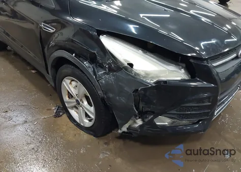 2014 Ford Escape Se z USA, uszkodzony, nr VIN 1FMCU9G95EUB95082